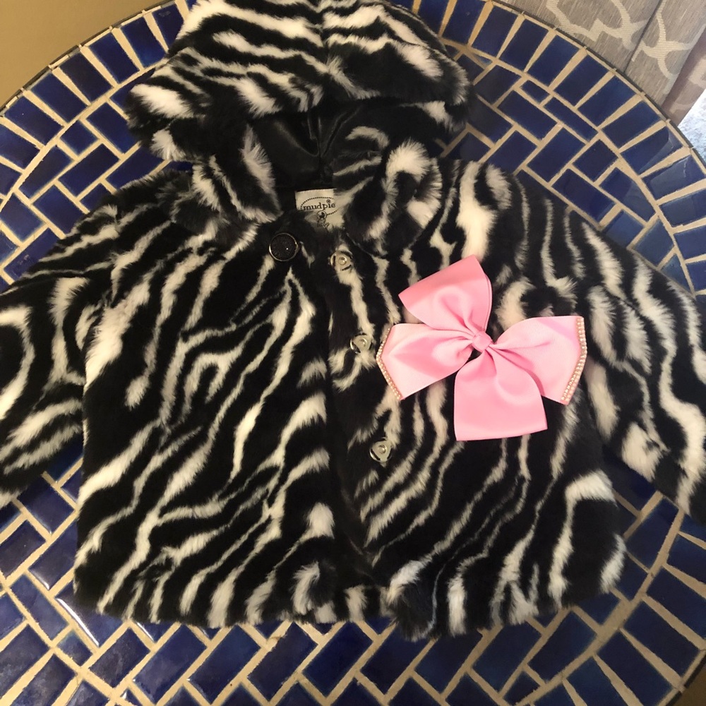 NWOT Mudpie baby Coat  FREE BOW 🌸12-18 mon